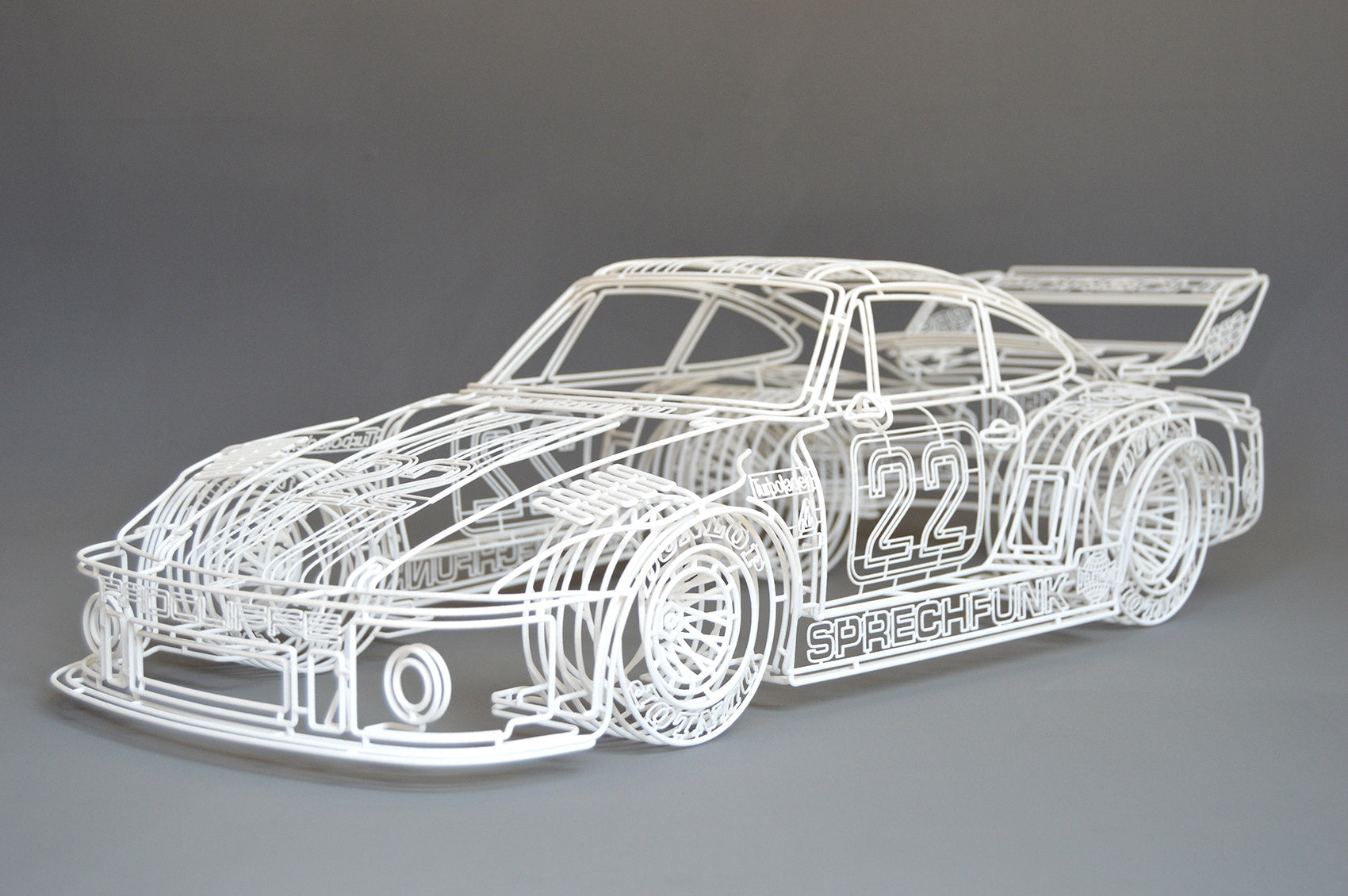 Porsche 935 'Sprechfunk' — wire sculpture by Benedict Radcliffe